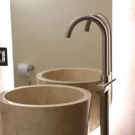 Apartamento Odeon Neapolis Historic Luxury