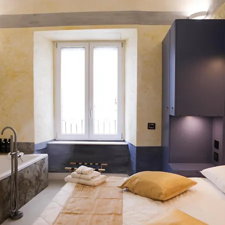 Odeon Neapolis Historic Luxury