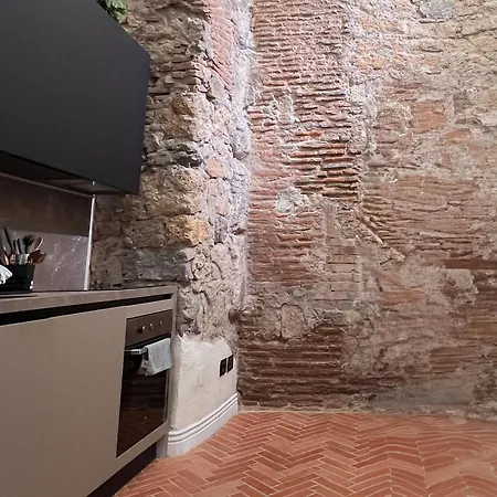 Apartament Odeon Neapolis Historic Luxury
